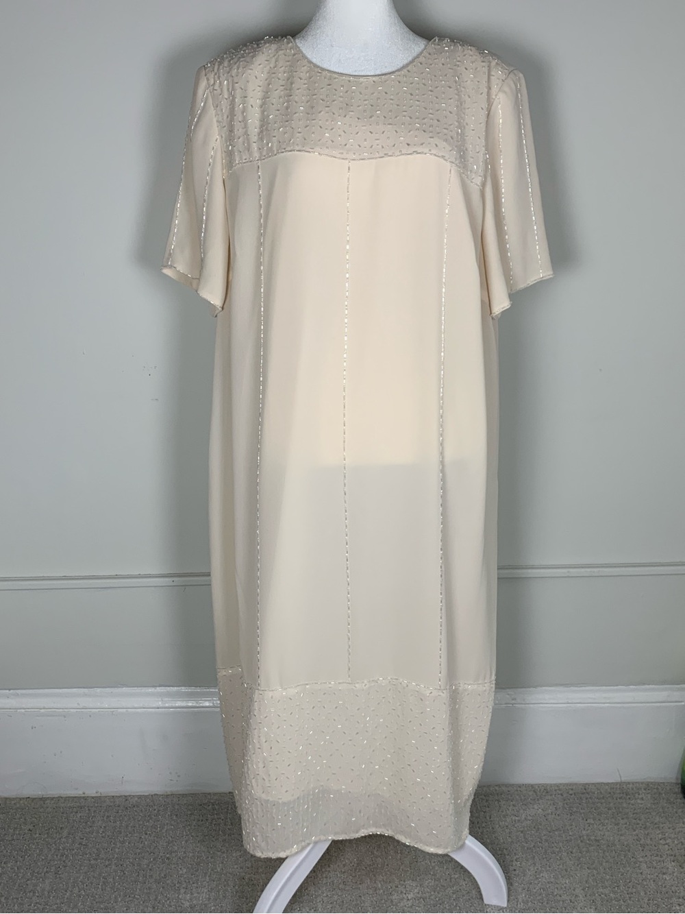 Maggy London Woman Plus Size 16 Ivory Beaded Full Length Formal Event Dress